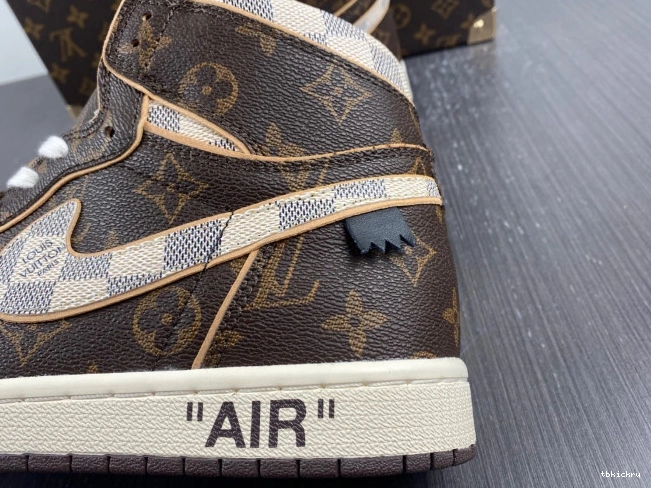 Reps TBK Jordan OFF-WHITE 1 LV Air x 0715